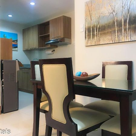2 Bedroom Condo @ Midpoint Residences W/ City View Mandaue City Exterior photo