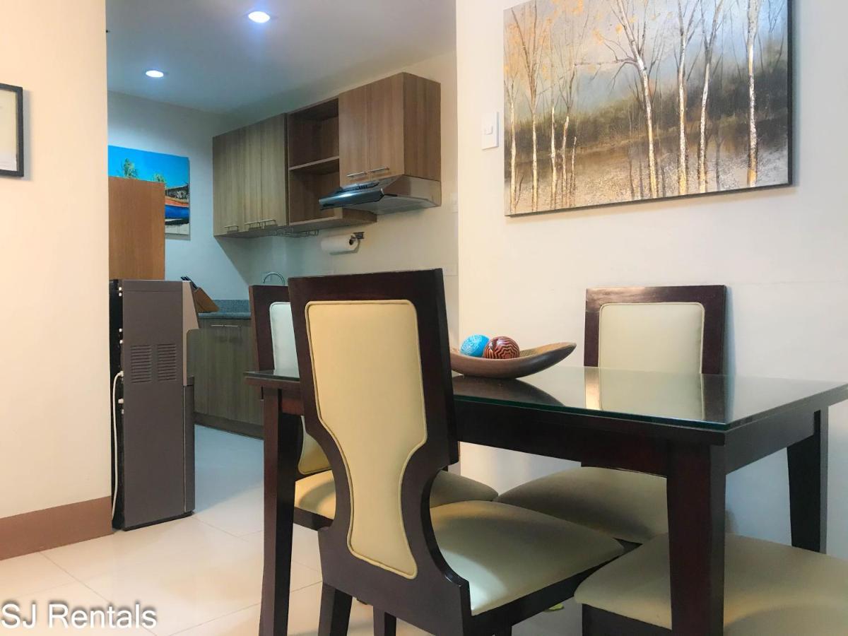 2 Bedroom Condo @ Midpoint Residences W/ City View Mandaue City Exterior photo